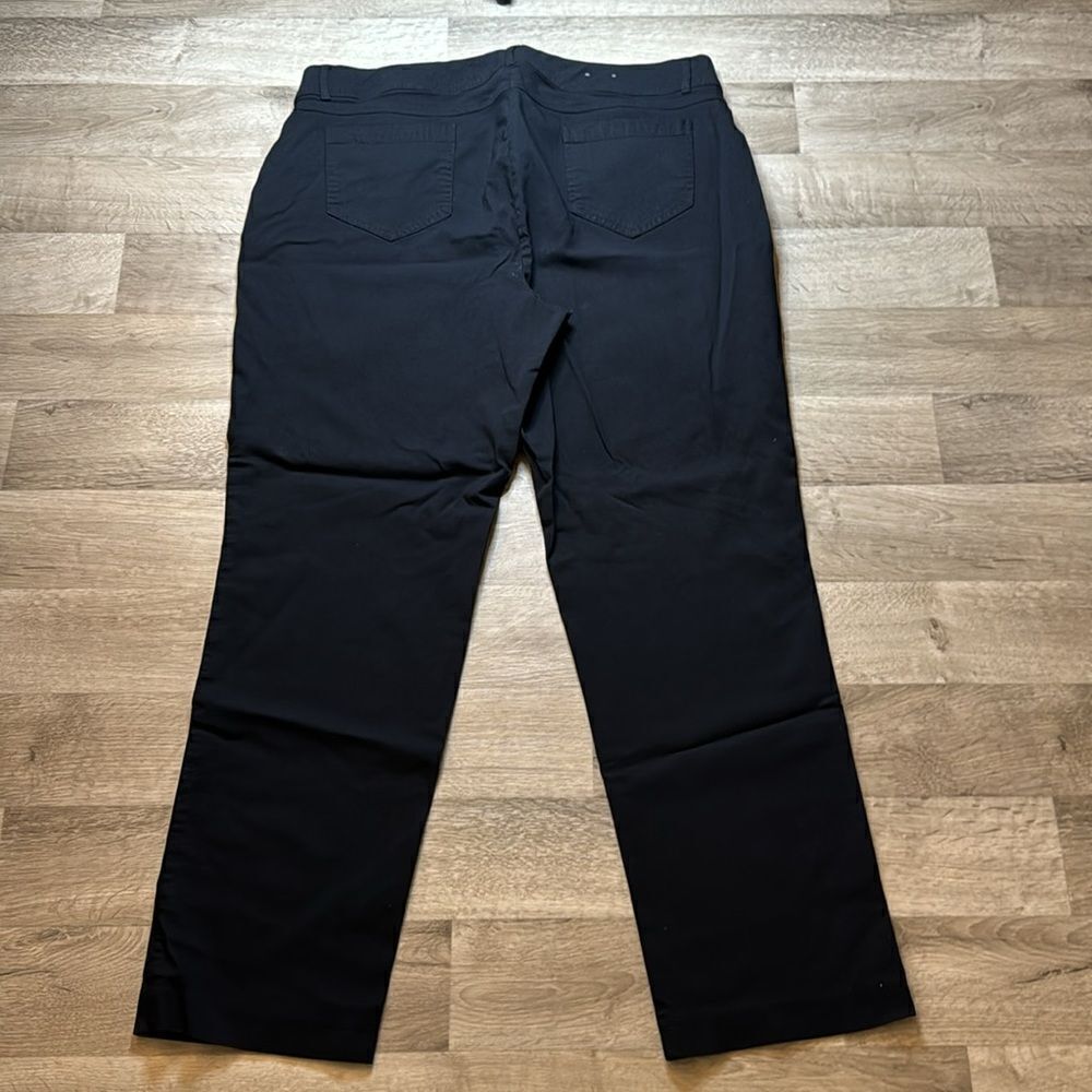 JM Collection Black Pants. Size 18. Very stretchy material. Really comfortable! - Picture 8 of 8